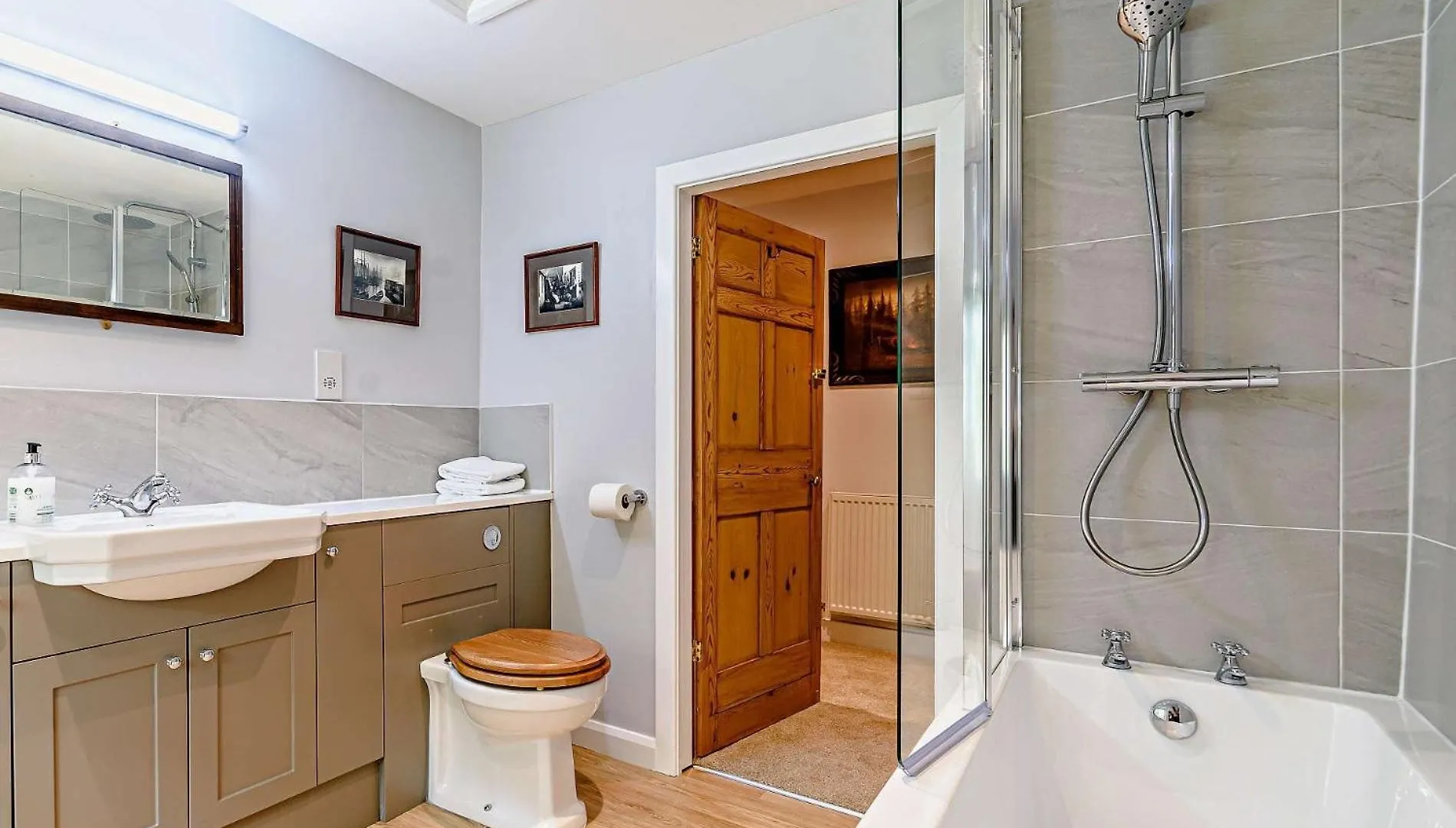 8 Bed In Ripon 72263 Villa Grantley
